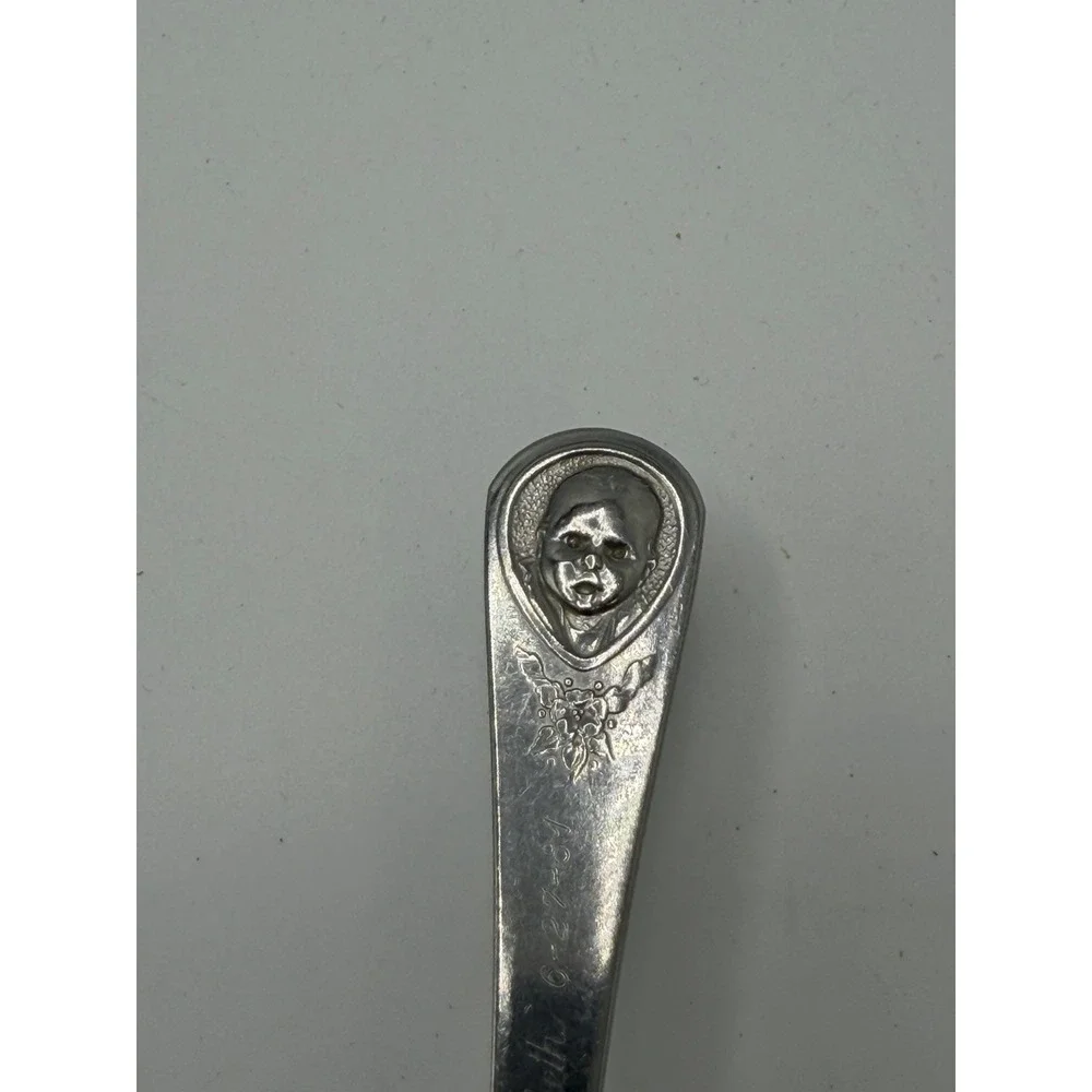 Vintage Gerber Baby‎ Infant Spoon ONEIDA Stainless Engraved  Elizabeth 6-27-81